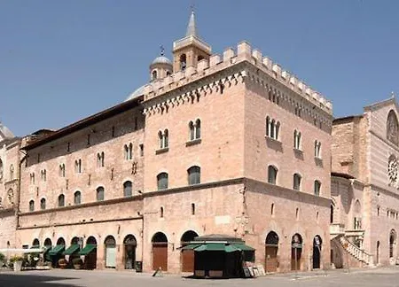Antica Residenza Piazza Della Repubblica Διαμέρισμα