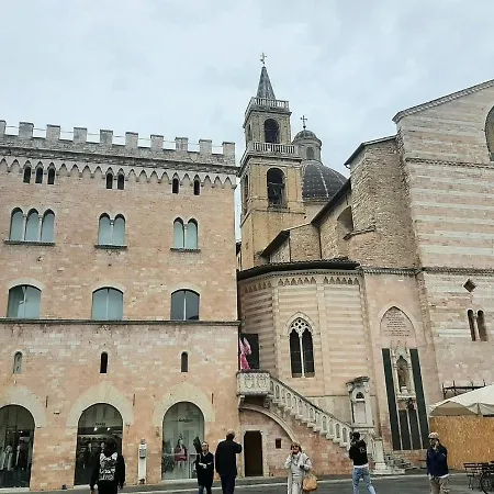 Antica Residenza Piazza Della Repubblica Διαμέρισμα