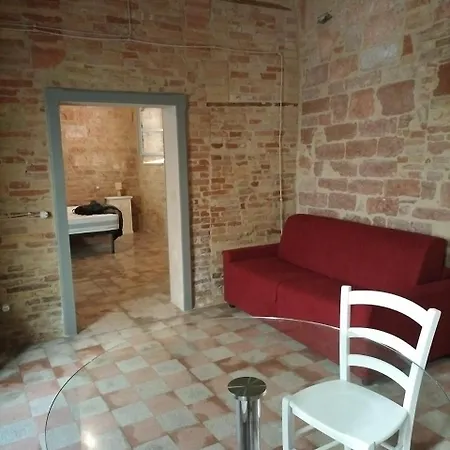 Antica Residenza Piazza Della Repubblica Διαμέρισμα Φολίνιο
